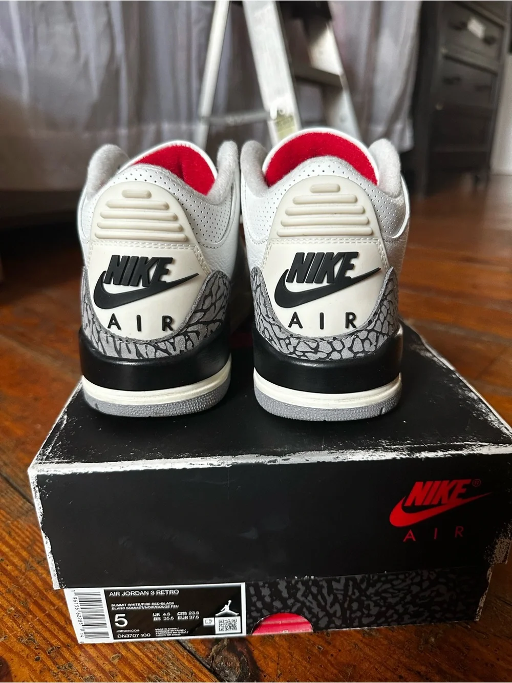 Jordan 3 Retro